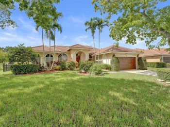 4869 Kensington Cir
