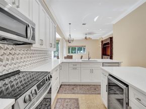 4869 Kensington Cir, Coral Springs FL 33076