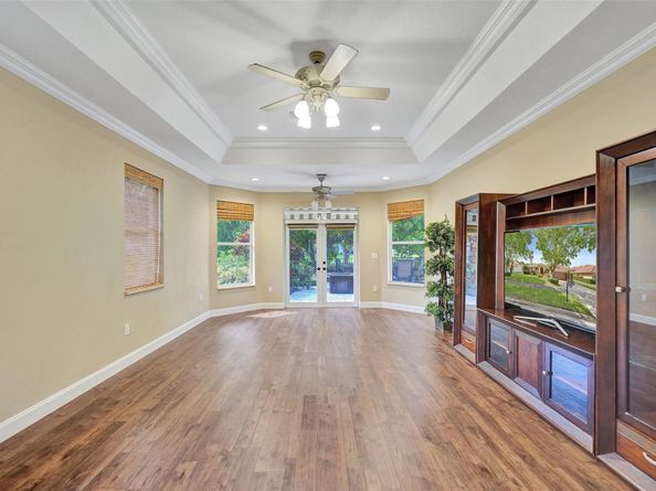 4869 Kensington Cir, Coral Springs FL 33076