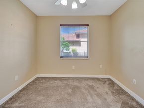 4869 Kensington Cir, Coral Springs FL 33076