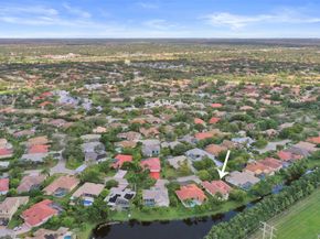 4869 Kensington Cir, Coral Springs FL 33076