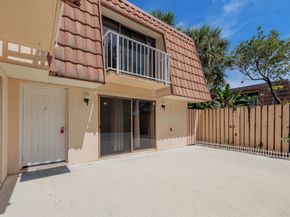 515 Green Springs Place, West Palm Beach FL 33409