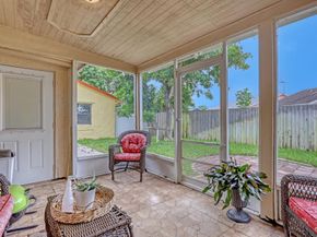 6082 Blue Grass Circle, Lake Worth FL 33463