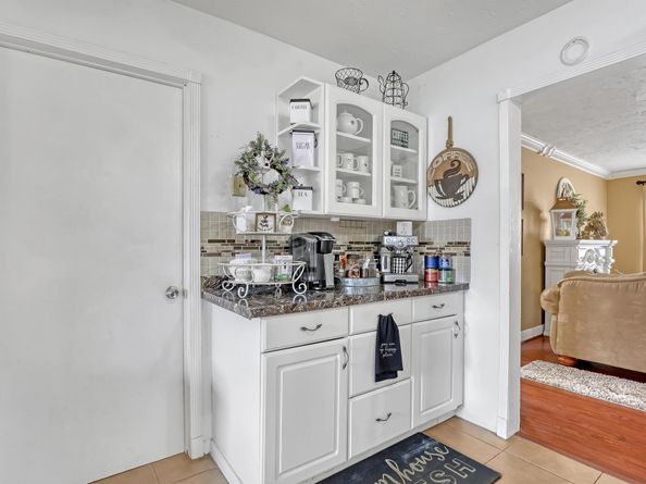 6082 Blue Grass Circle, Lake Worth FL 33463