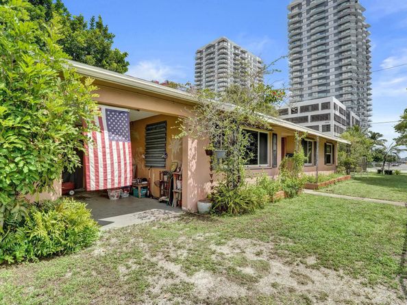 401 42nd Street, West Palm Beach FL 33407