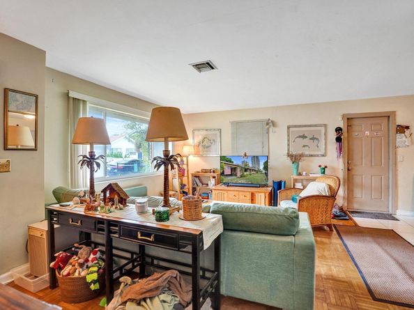401 42nd Street, West Palm Beach FL 33407