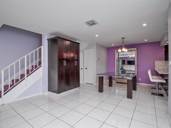 9460 SW 61st Way B, Boca Raton FL 33428