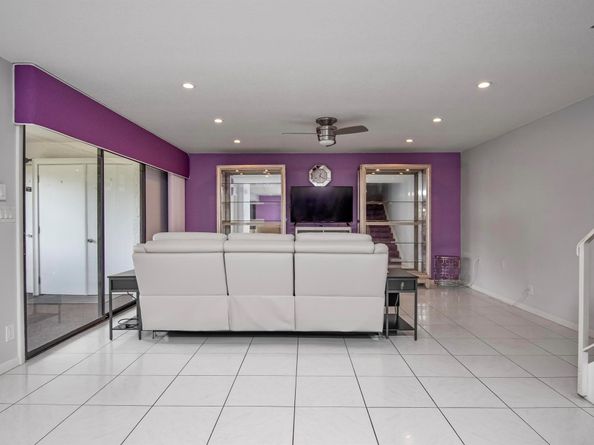 9460 SW 61st Way B, Boca Raton FL 33428