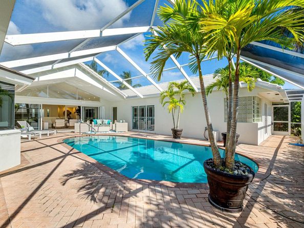 1332 SW Tamarind Way, Boca Raton FL 33486