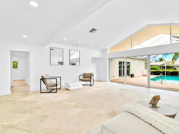 1332 SW Tamarind Way, Boca Raton FL 33486