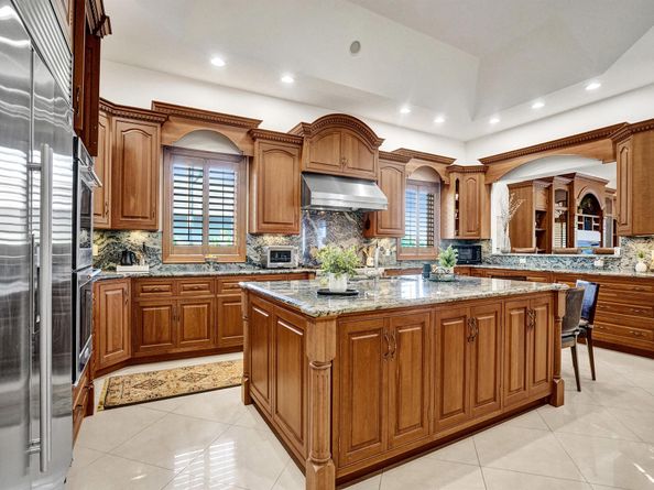 330 NW 130th Avenue, Plantation FL 33325
