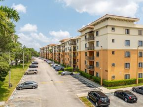 9340 Fontainebleau Boulevard W206, Miami FL 33172