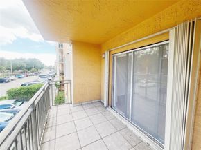 9340 Fontainebleau Boulevard W206, Miami FL 33172