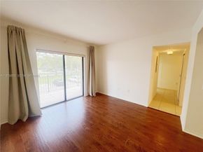 9340 Fontainebleau Boulevard W206, Miami FL 33172