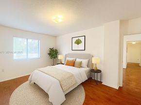 9340 Fontainebleau Boulevard W206, Miami FL 33172
