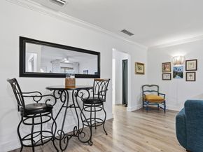 2404 NE 33rd. Avenue 8, Fort Lauderdale FL 33305