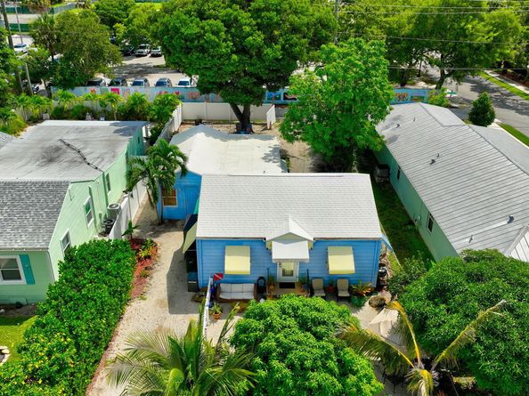629 SE 4th Avenue, Delray Beach FL 33483