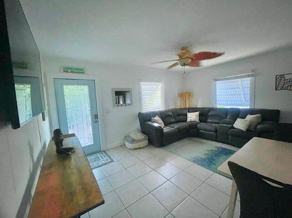 629 SE 4th Avenue, Delray Beach FL 33483