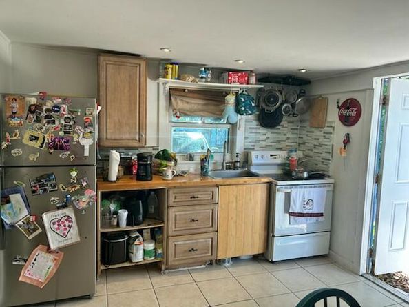 629 SE 4th Avenue, Delray Beach FL 33483