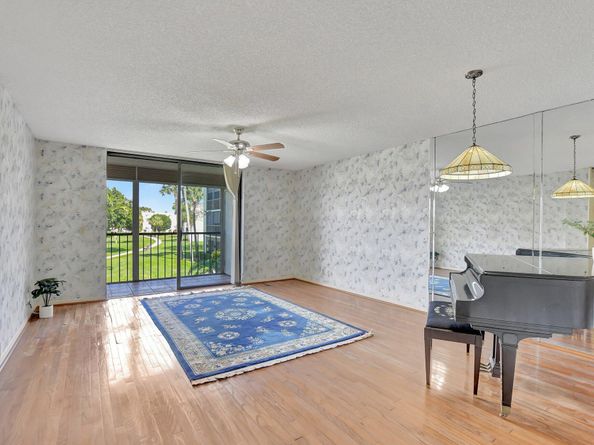 5340 Las Verdes Circle 208, Delray Beach FL 33484