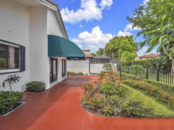 6438 Via Rosa, Boca Raton FL 33433