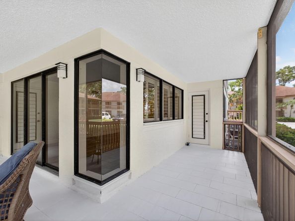 311 Brackenwood Circle, Palm Beach Gardens FL 33418