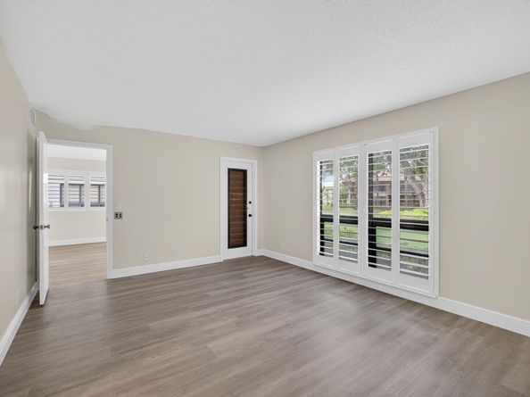 311 Brackenwood Circle, Palm Beach Gardens FL 33418