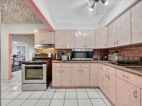 2920 NW 69th St, Miami FL 33147
