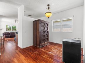 5970 NW 72nd Ct, Parkland FL 33067