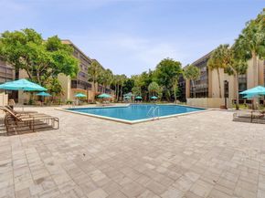 2800 N 46th Ave A404, Hollywood FL 33021