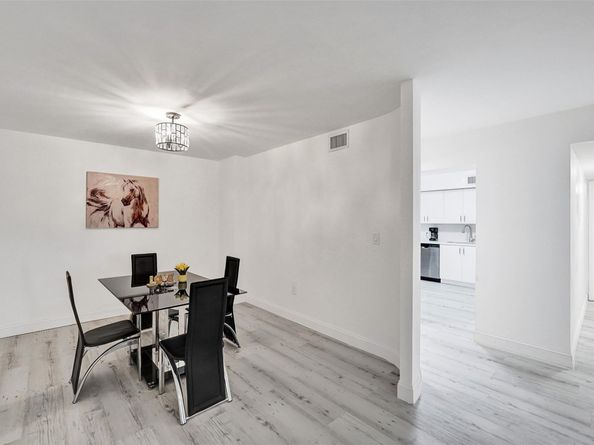 2800 N 46th Ave A404, Hollywood FL 33021