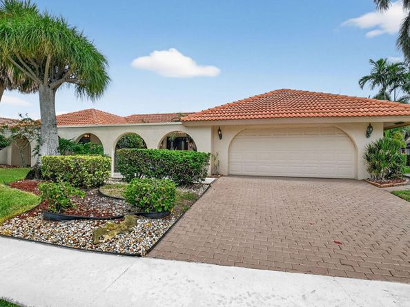 5884 Pinebrook Drive, Boca Raton FL 33433