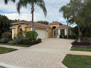 10873 Northgreen Drive
