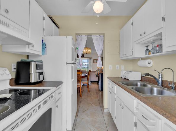 2700 W Golf Boulevard 243, Pompano Beach FL 33064