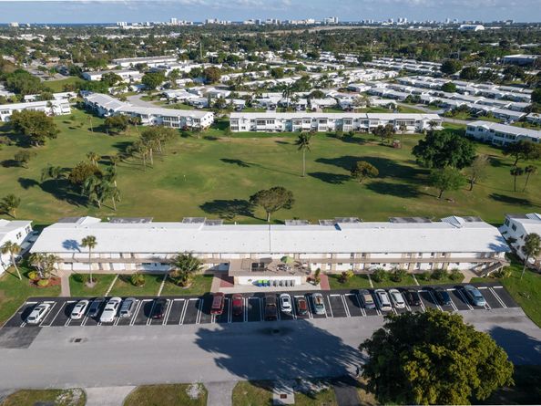 2700 W Golf Boulevard 243, Pompano Beach FL 33064