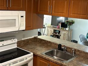 953 Coral Club Drive 953, Coral Springs FL 33071