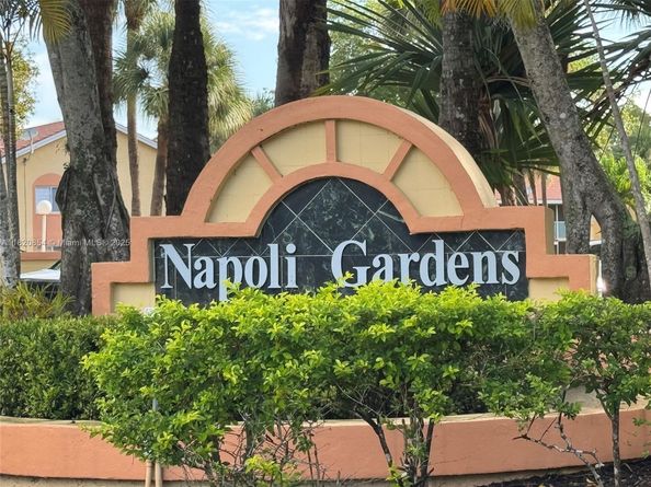 953 Coral Club Drive 953, Coral Springs FL 33071