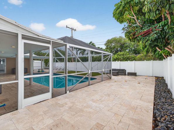 5701 NE 16th Terrace, Fort Lauderdale FL 33334