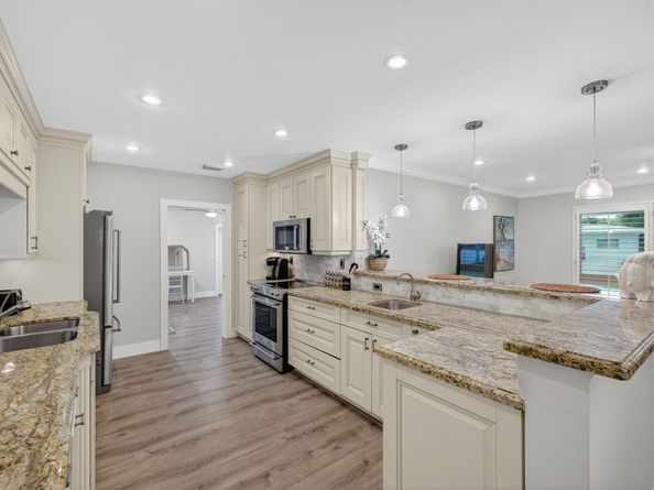 5701 NE 16th Terrace, Fort Lauderdale FL 33334