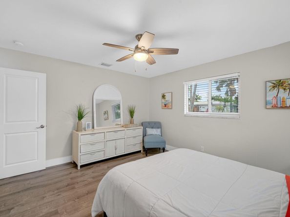 5701 NE 16th Terrace, Fort Lauderdale FL 33334