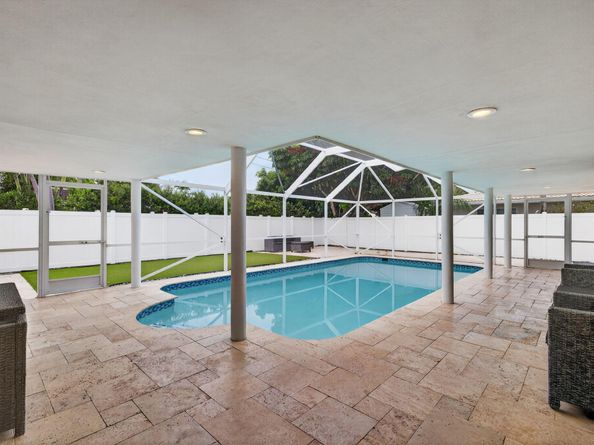 5701 NE 16th Terrace, Fort Lauderdale FL 33334