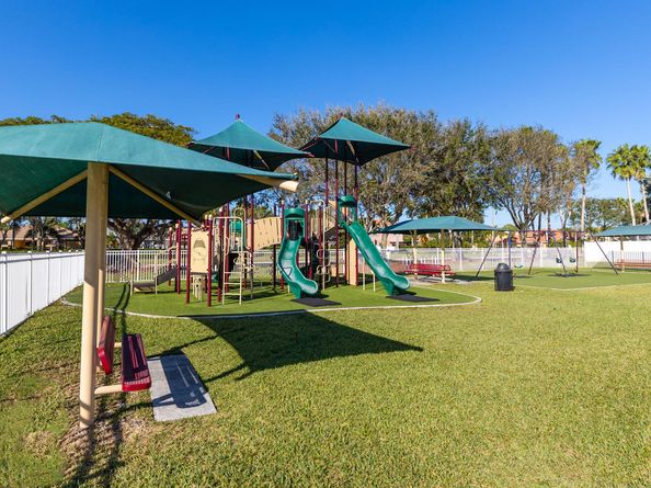 6460 Sand Hills Circle, Lake Worth FL 33463