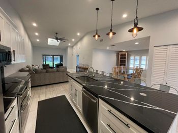6157 Sunny Pointe Circle