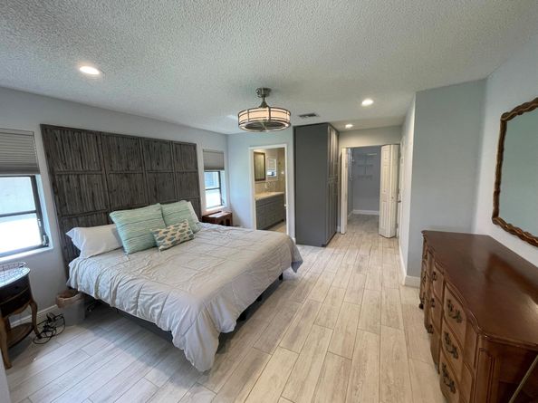 6157 Sunny Pointe Circle, Delray Beach FL 33484