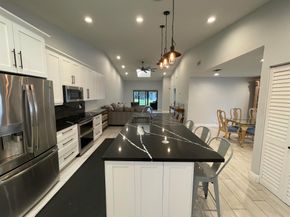 6157 Sunny Pointe Circle, Delray Beach FL 33484