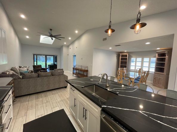 6157 Sunny Pointe Circle, Delray Beach FL 33484