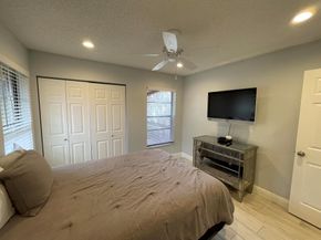 6157 Sunny Pointe Circle, Delray Beach FL 33484