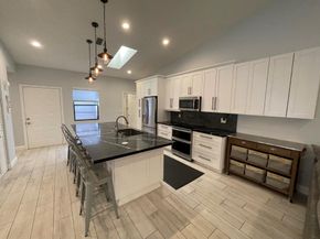 6157 Sunny Pointe Circle, Delray Beach FL 33484