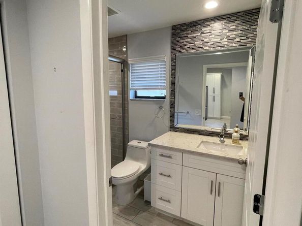 6157 Sunny Pointe Circle, Delray Beach FL 33484
