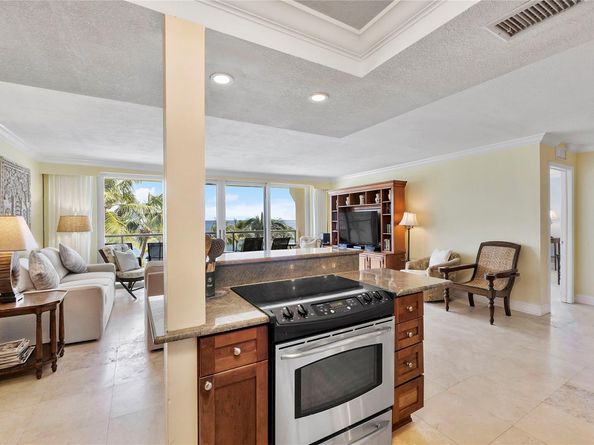 2080 E Hillsboro Blvd 407, Deerfield Beach FL 33441